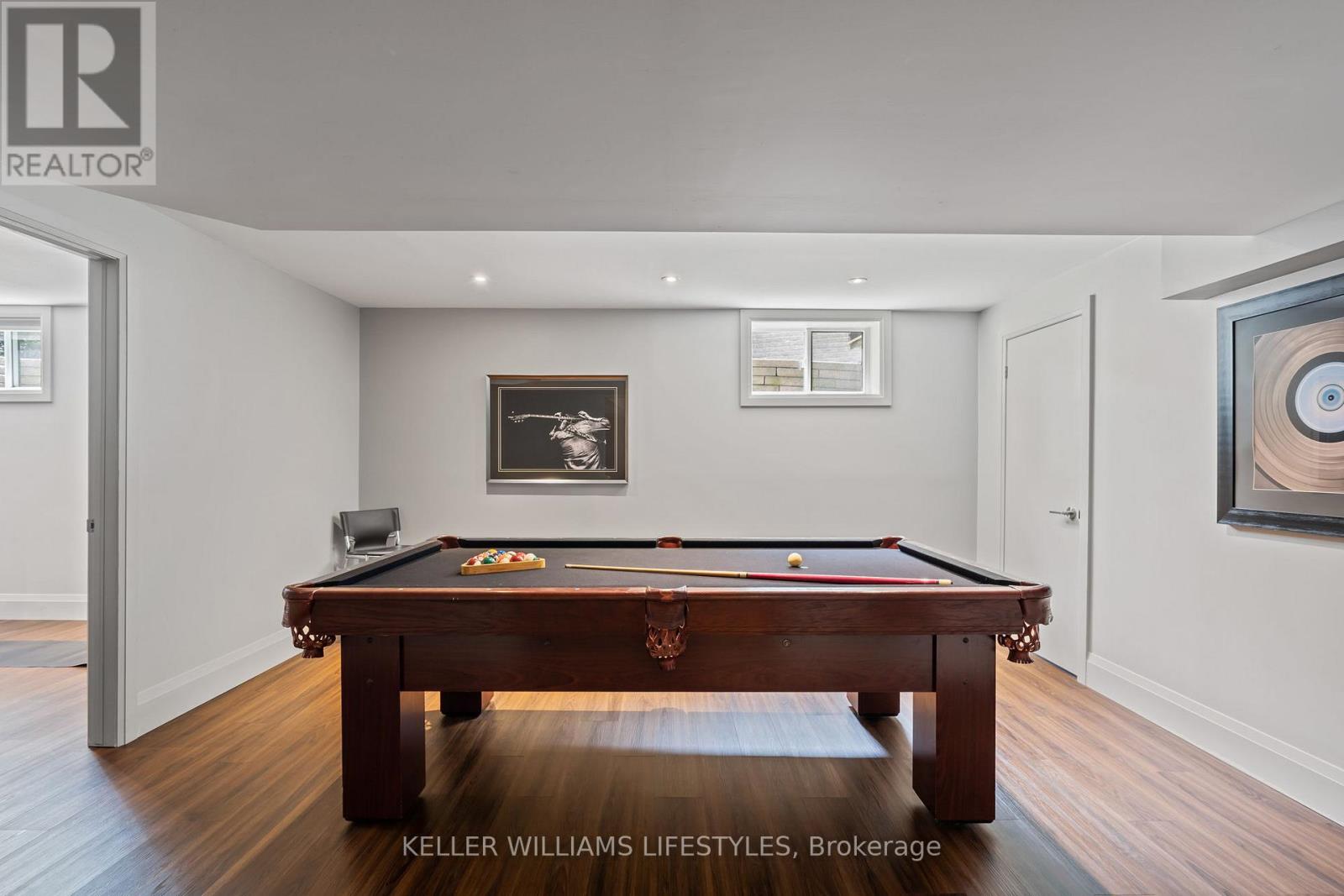 649 Valleystream Walk Property Photo 32