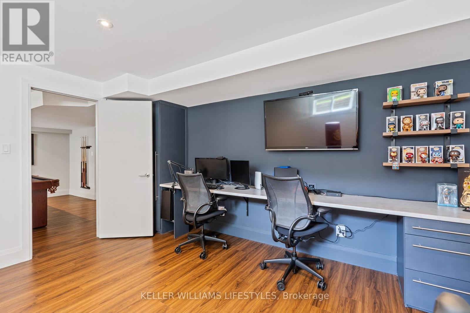 649 Valleystream Walk Property Photo 36