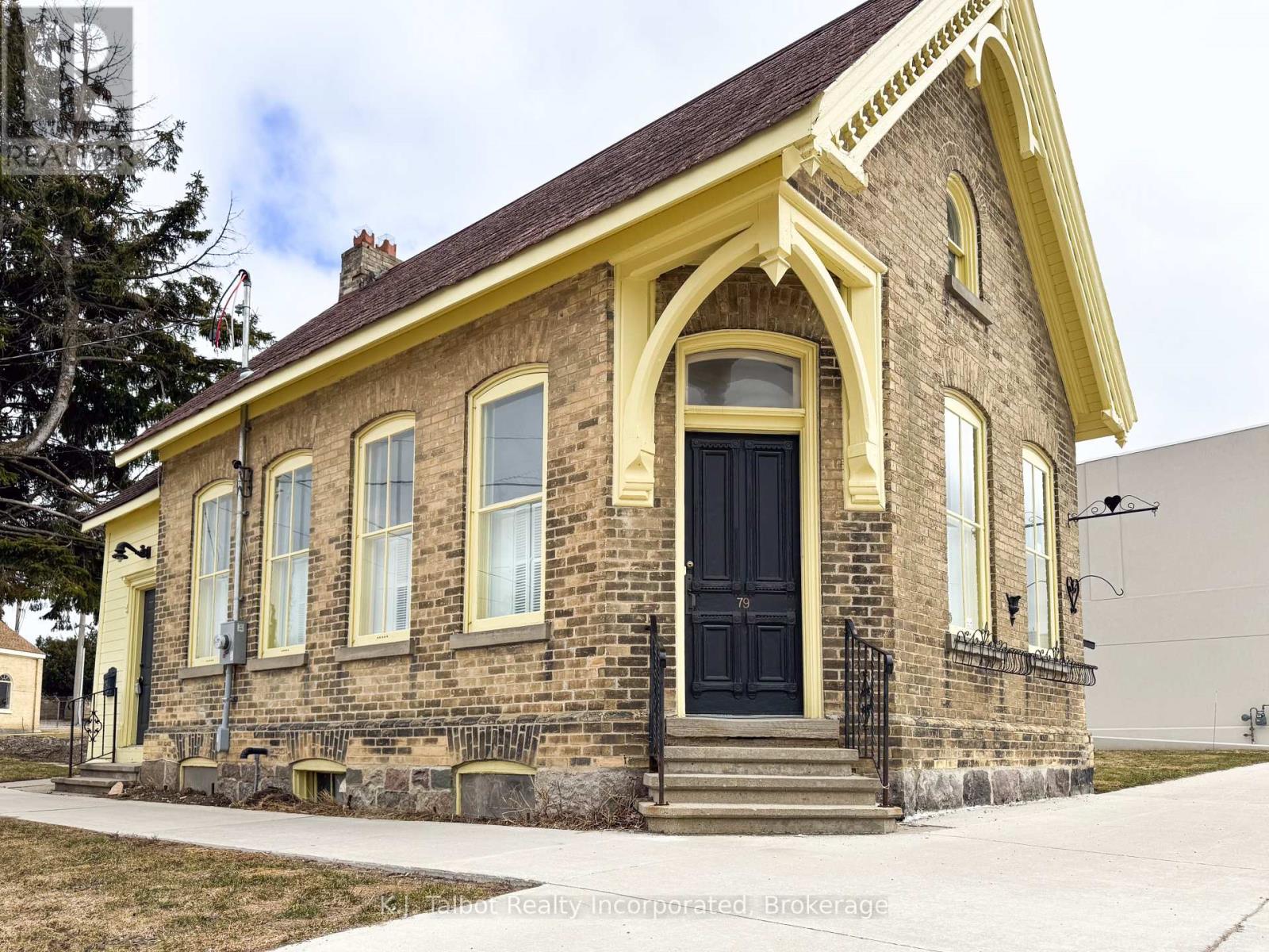 79 Albert Street Property Photo 1