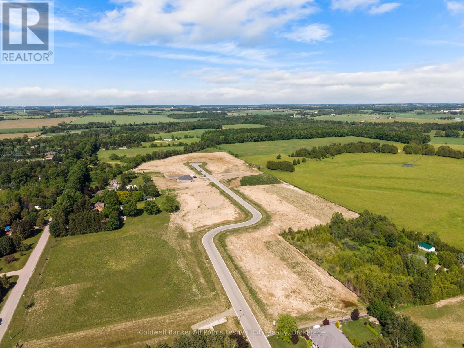 81322 Westmount Line Property Photo 6
