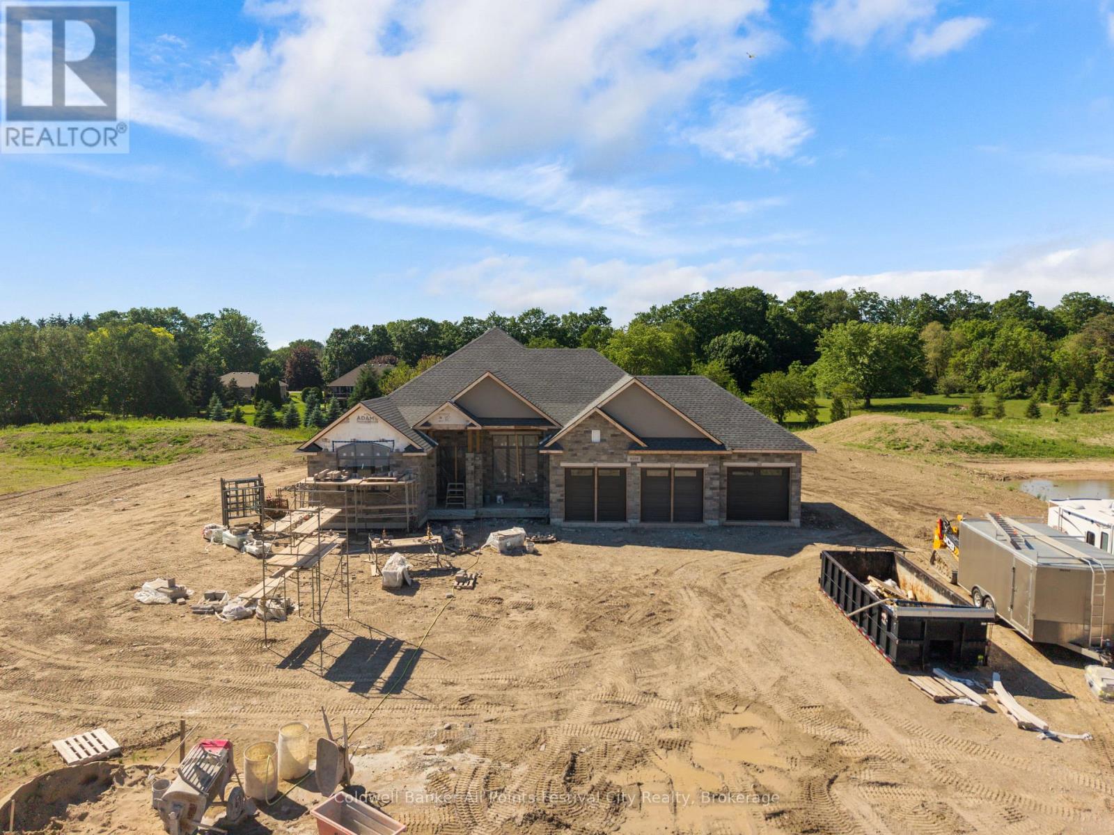 81322 Westmount Line Property Photo 10
