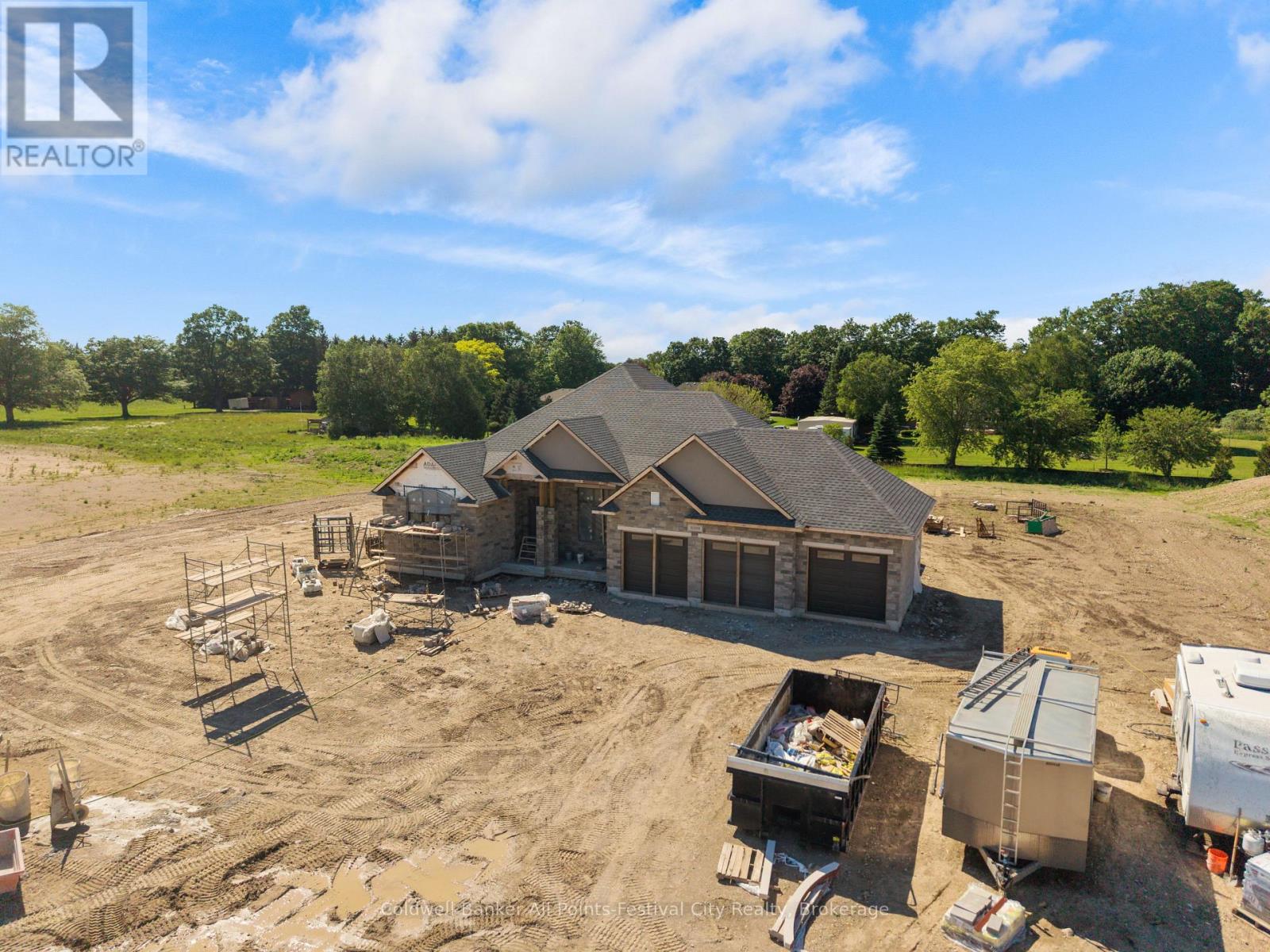 81322 Westmount Line Property Photo 13