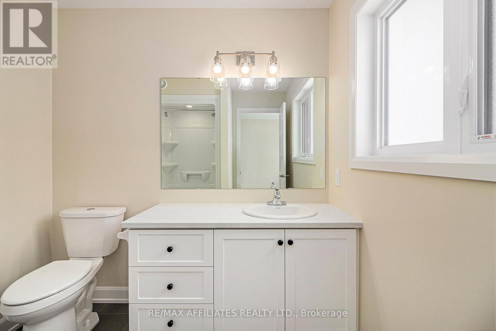 351 Voyageur Place Property Photo 13