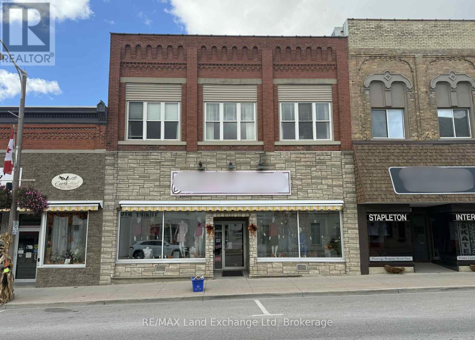 208 Josephine Street Property Photo 1