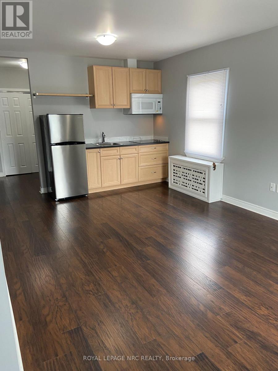 3 - 244 Ontario Street Property Photo 1