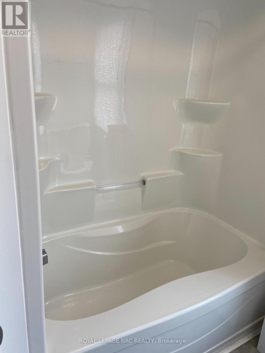 3 - 244 Ontario Street Property Photo 3