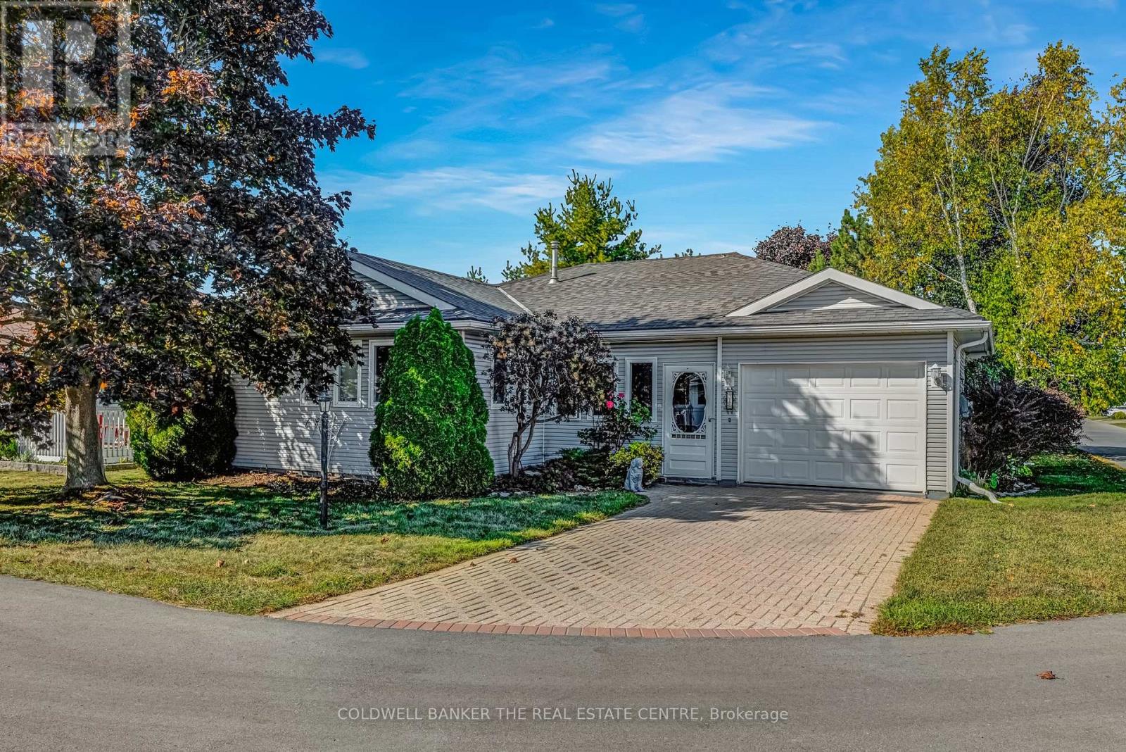 1 REYNOLDS PLACE Property Photo 1