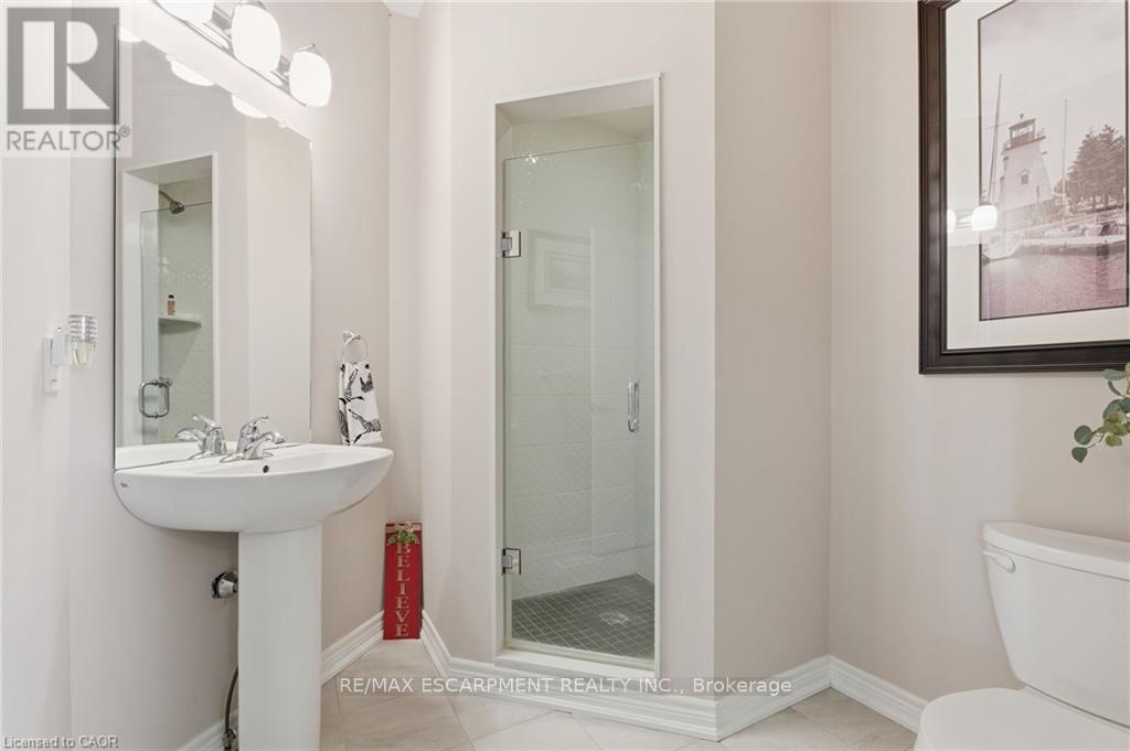 4 Ellis Avenue Property Photo 8