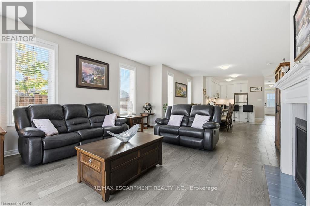 4 Ellis Avenue Property Photo 16