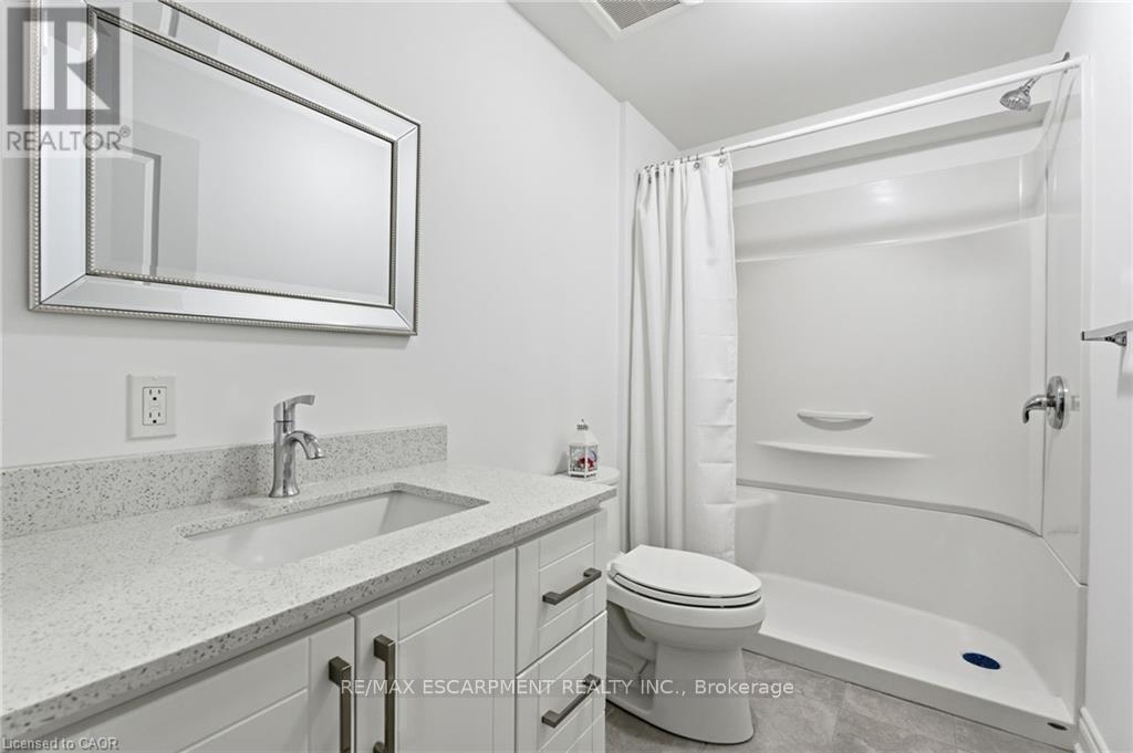 4 Ellis Avenue Property Photo 27