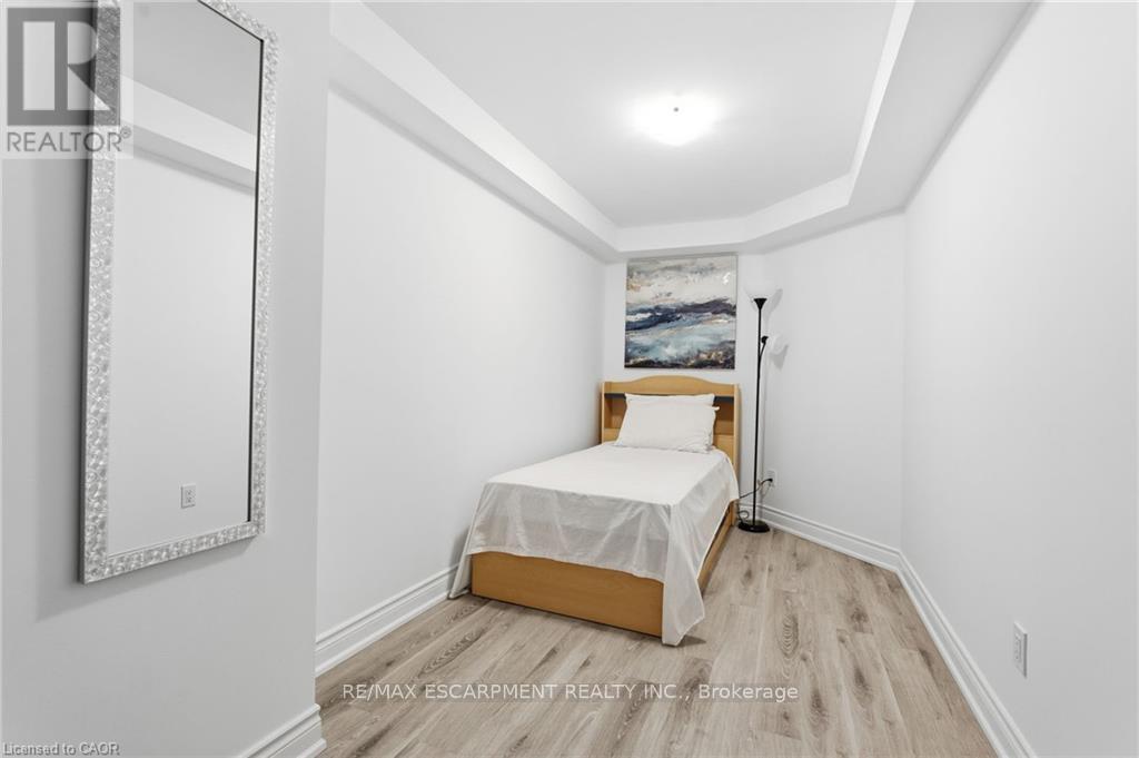 4 Ellis Avenue Property Photo 28