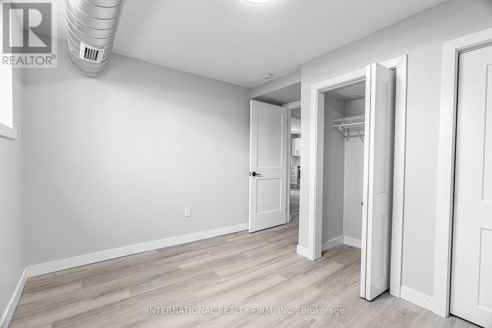 81 King Edward Avenue Property Photo 15