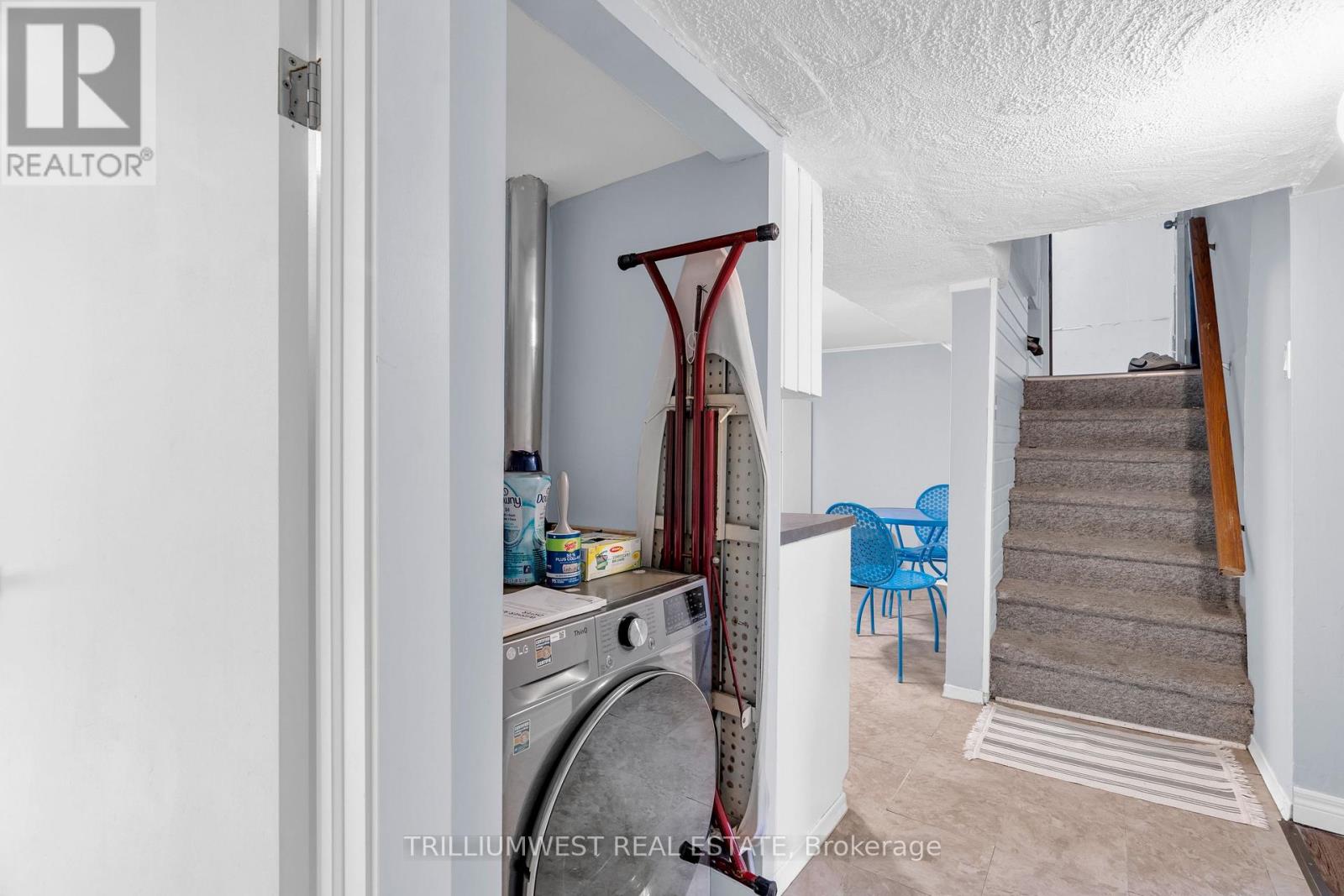 C - 301 Franklin Street N Property Photo 10