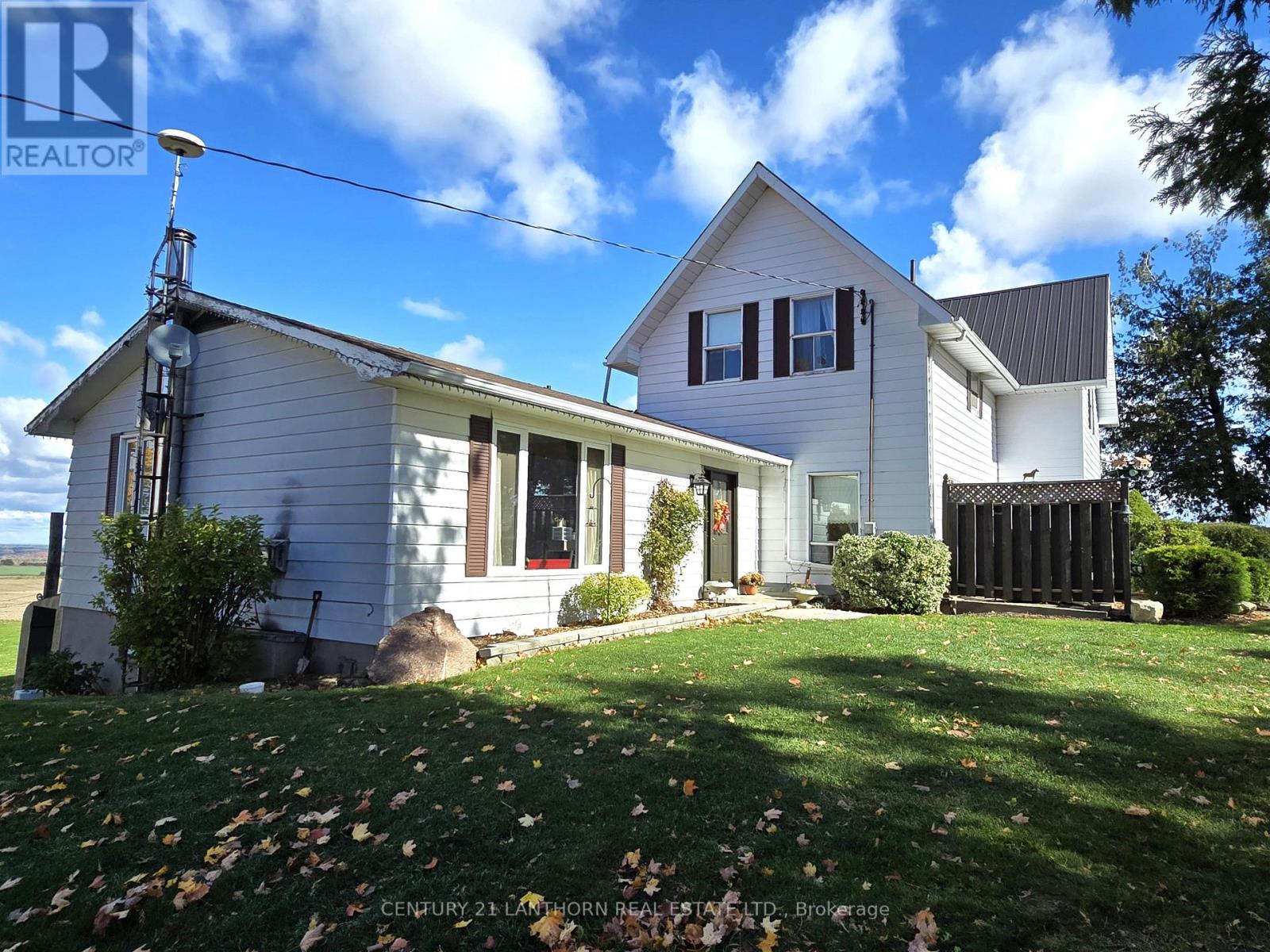 488297 30th Side Road Property Photo 11