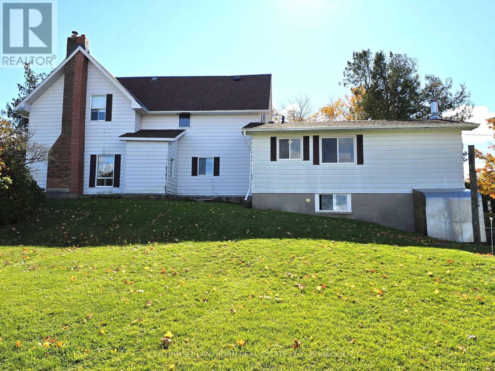 488297 30th Side Road Property Photo 15