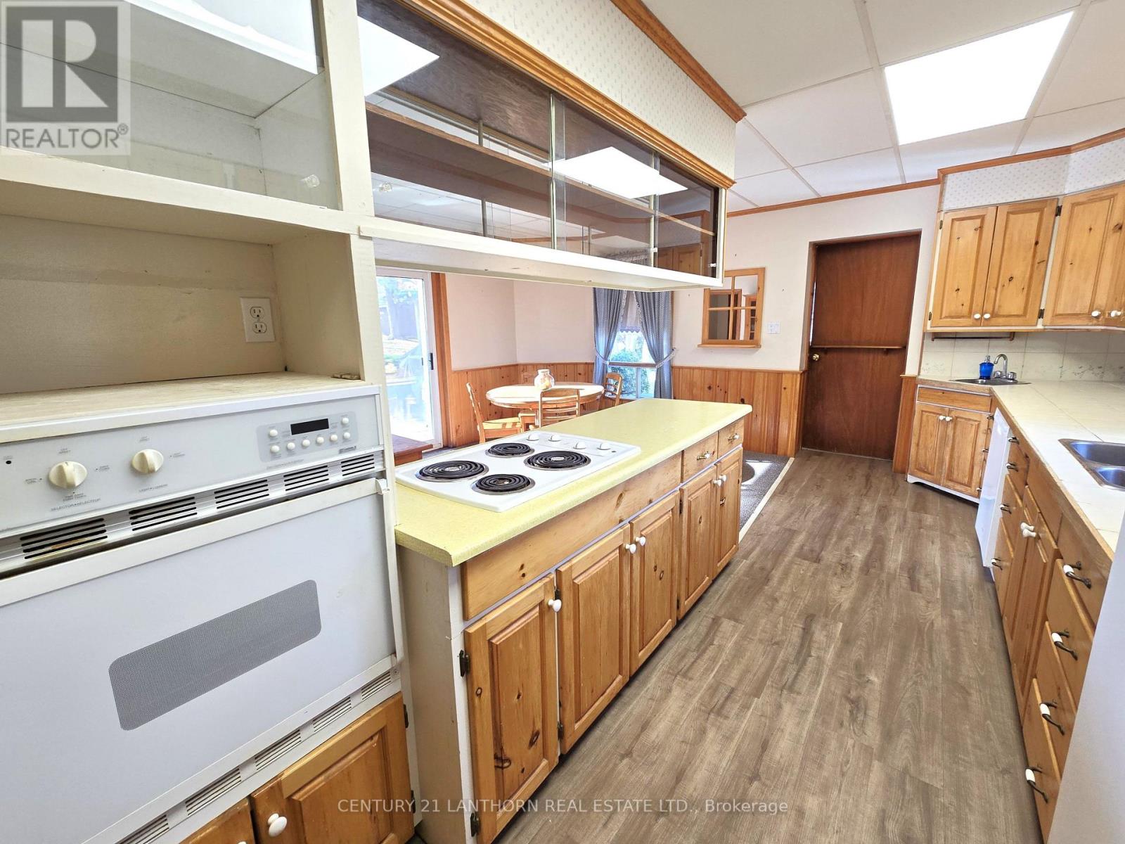 488297 30th Side Road Property Photo 21