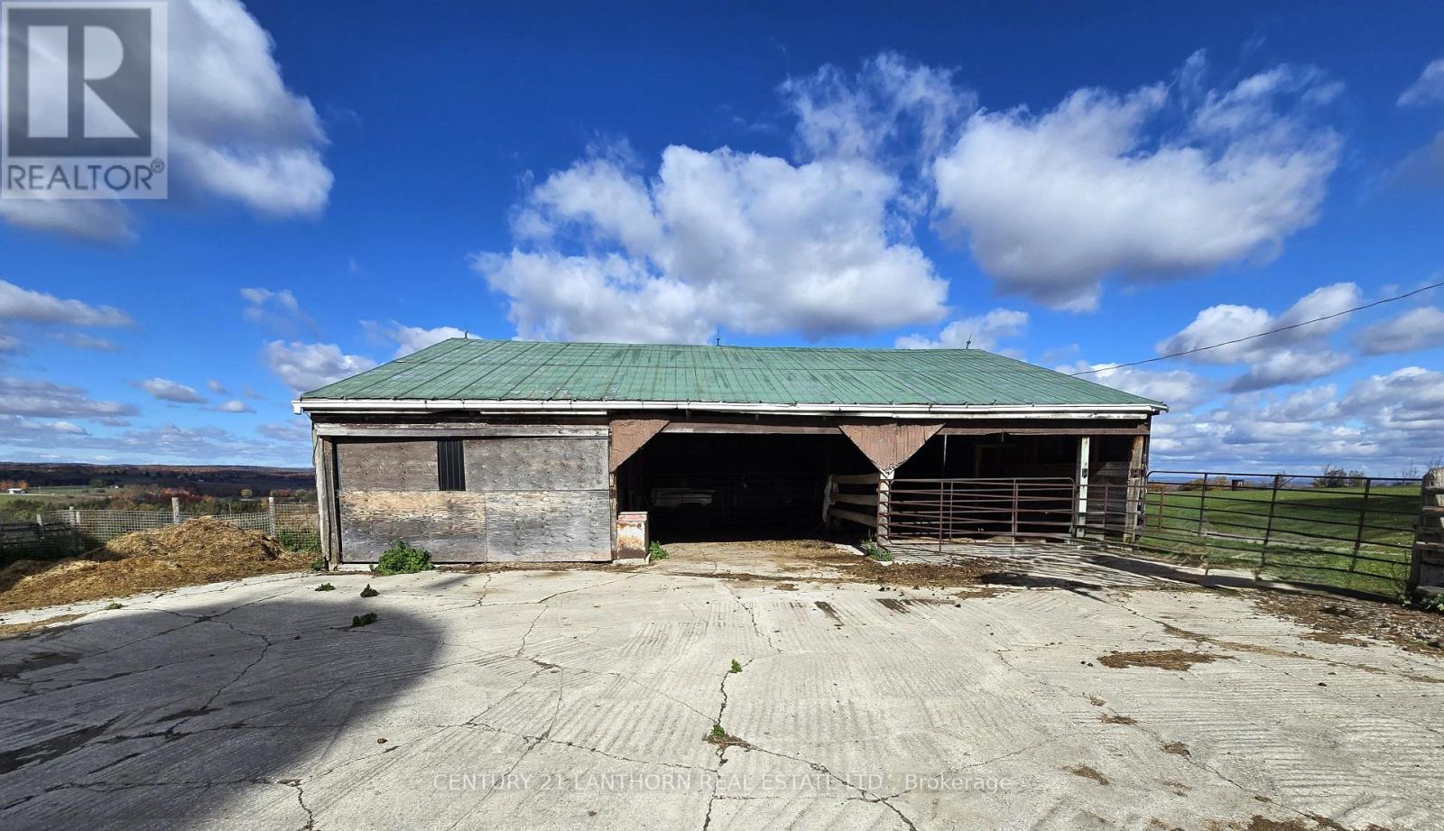 488297 30th Side Road Property Photo 42