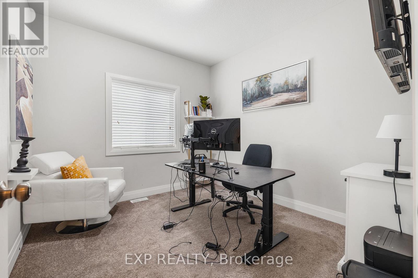 346 Moorlands Crescent Property Photo 21
