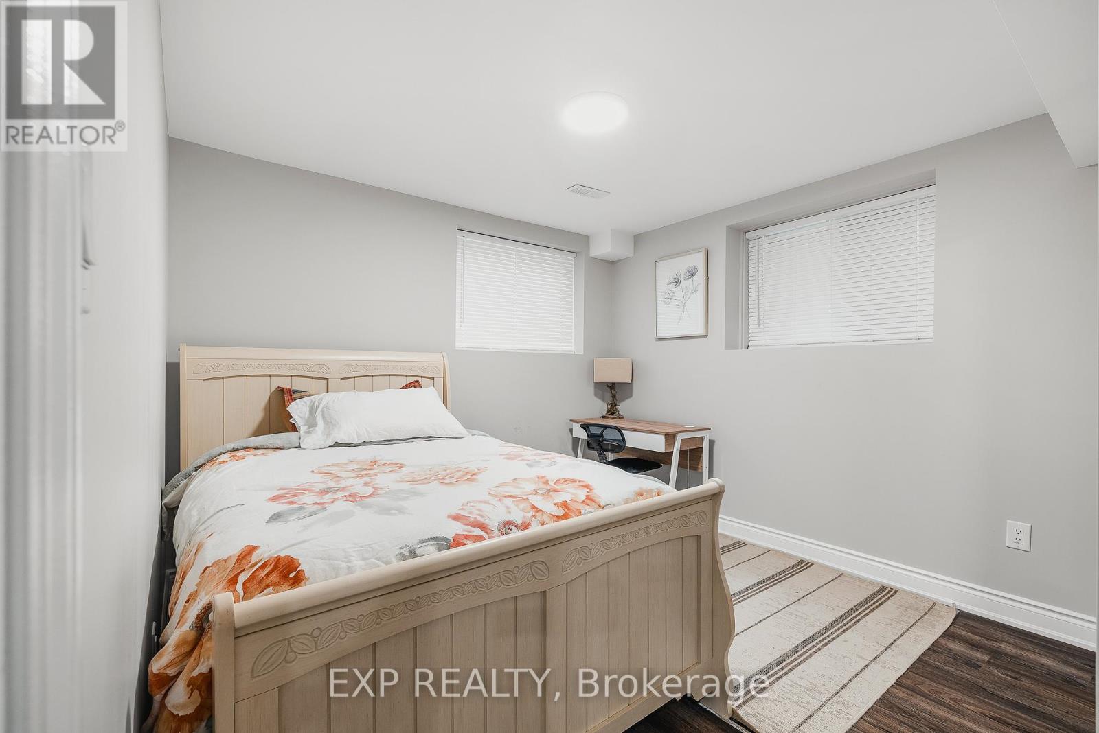 346 Moorlands Crescent Property Photo 31