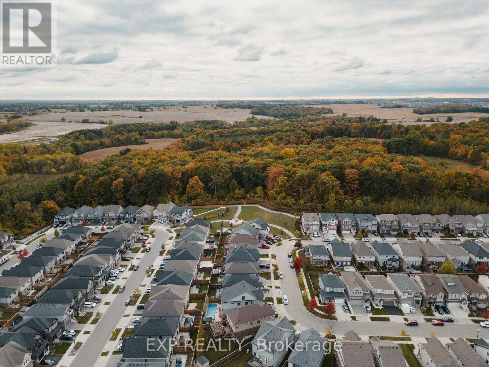 346 Moorlands Crescent Property Photo 39