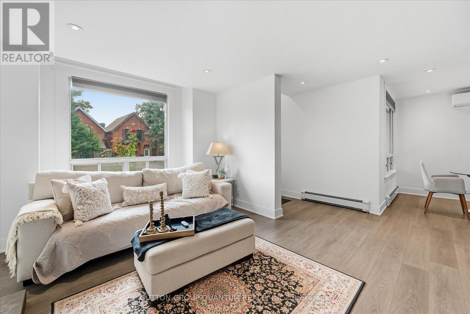 443 King William Street Property Photo 9