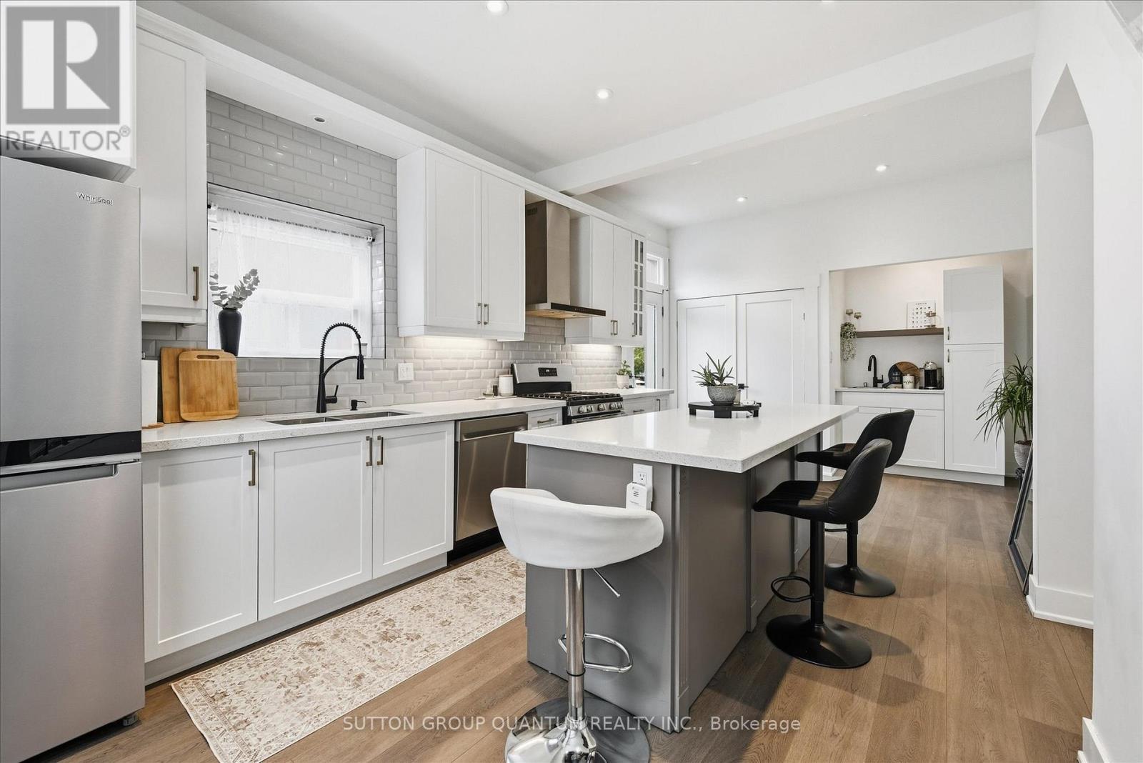 443 King William Street Property Photo 16