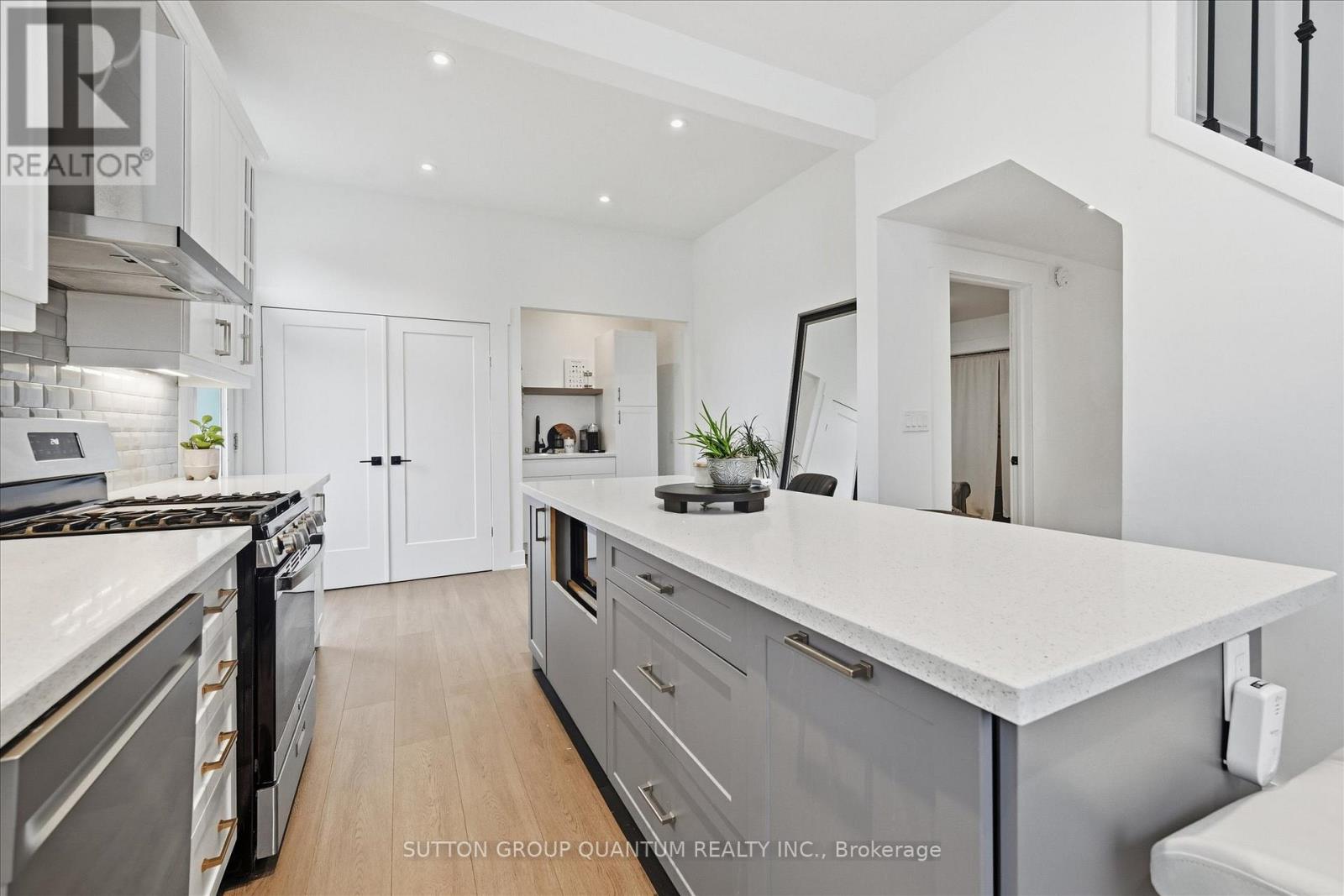 443 King William Street Property Photo 19