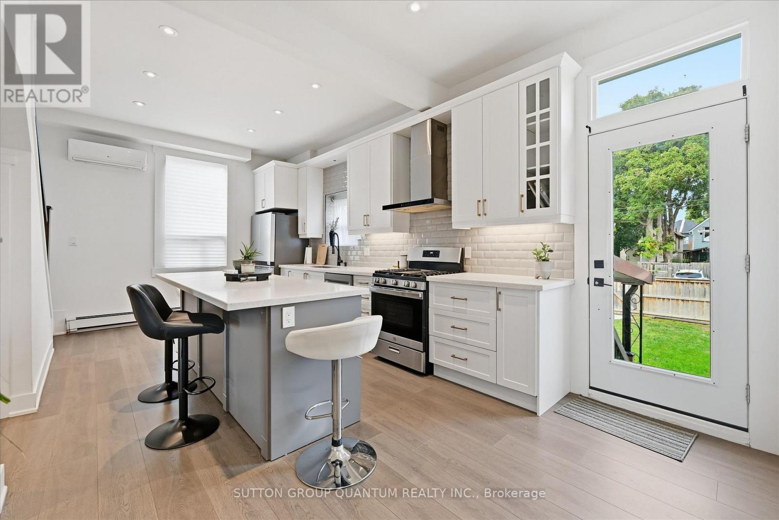 443 King William Street Property Photo 20