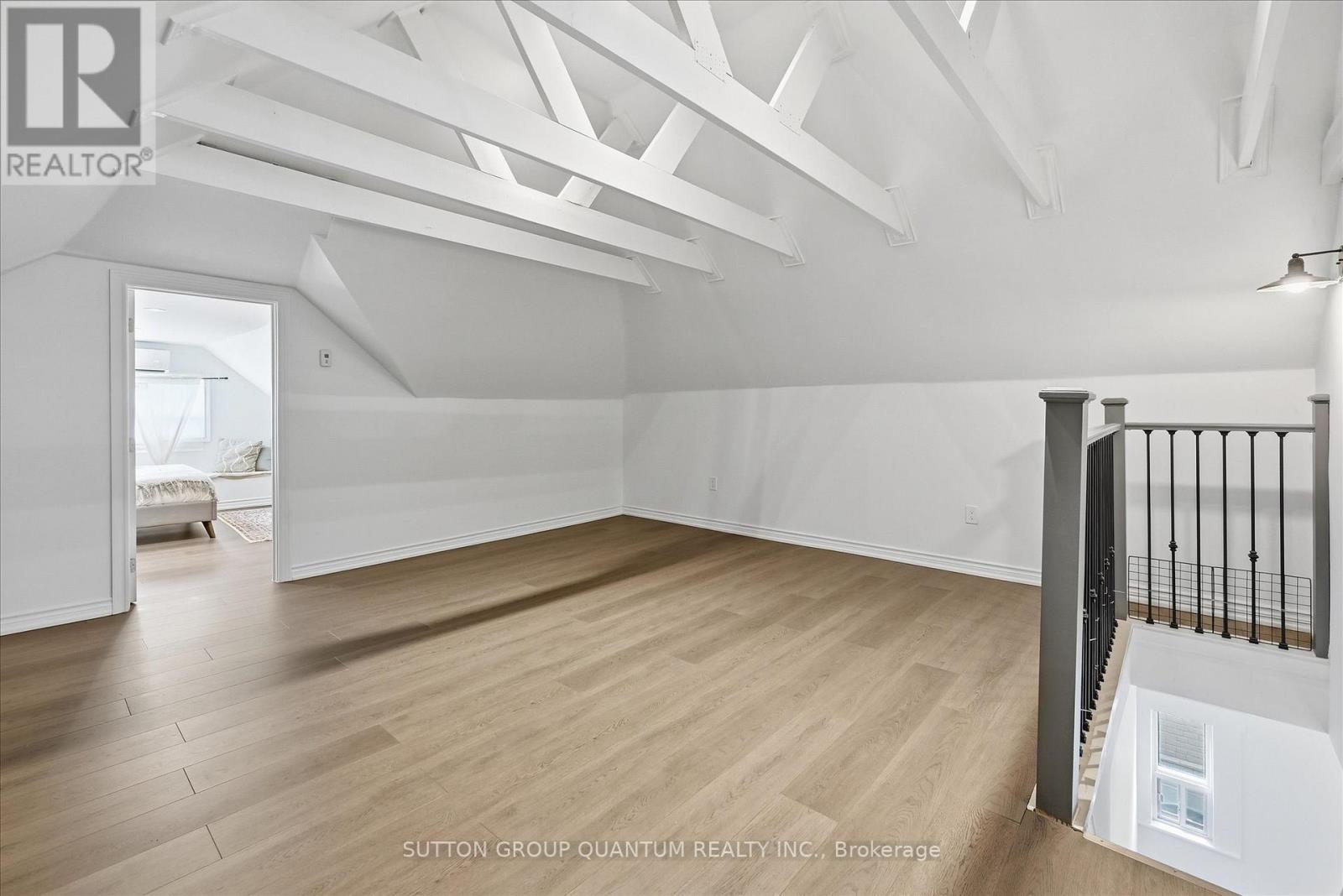 443 King William Street Property Photo 27