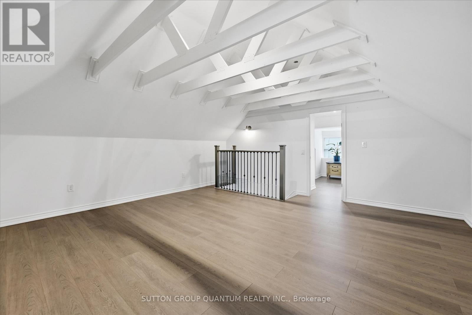 443 King William Street Property Photo 28