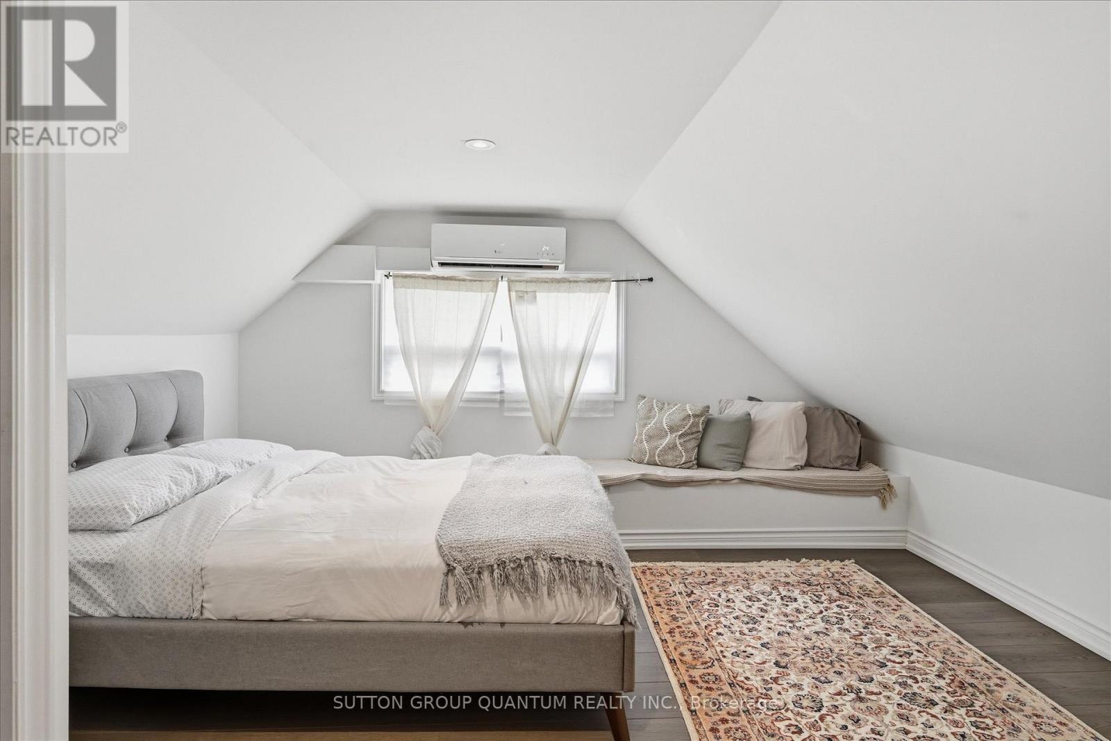 443 King William Street Property Photo 31