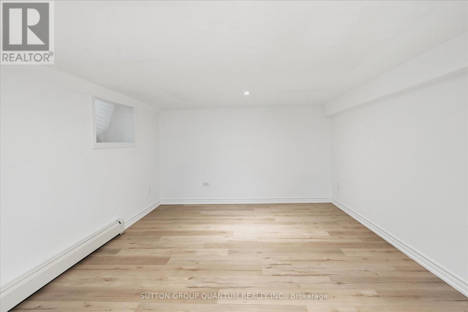 443 King William Street Property Photo 41