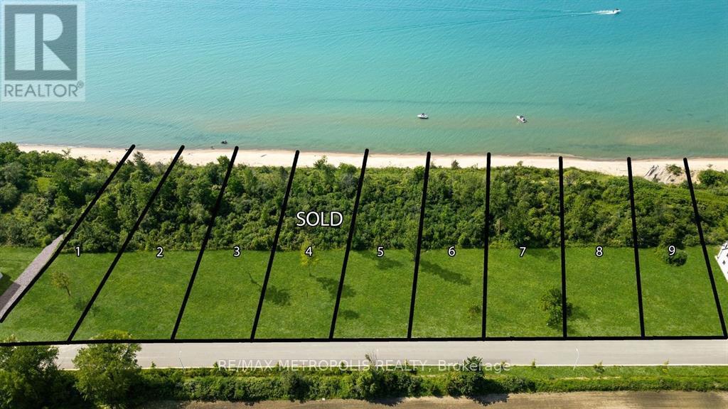 7049 BLUE COASTS HEIGHTS Property Photo 1