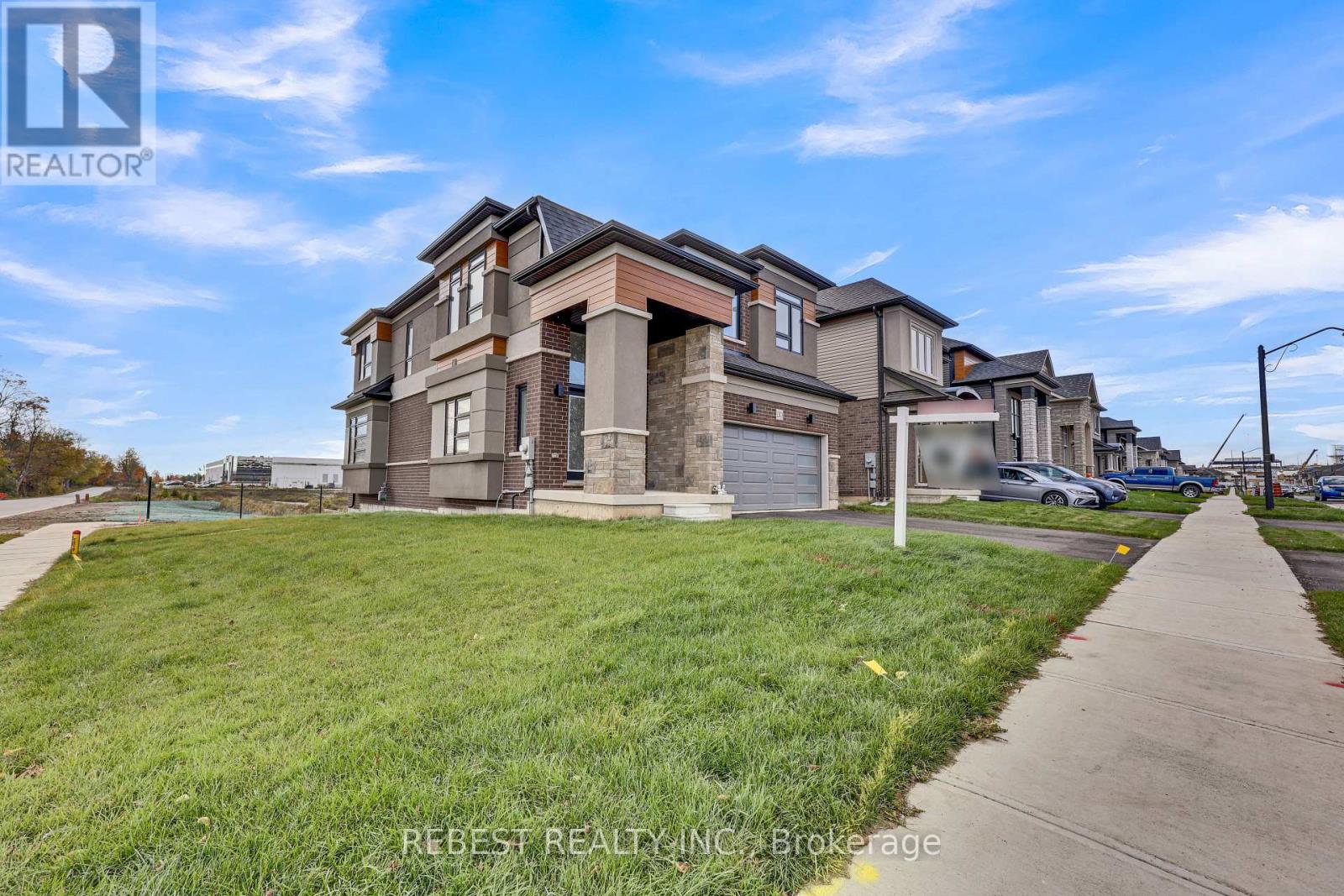 130 Hitchman Street Property Photo 1