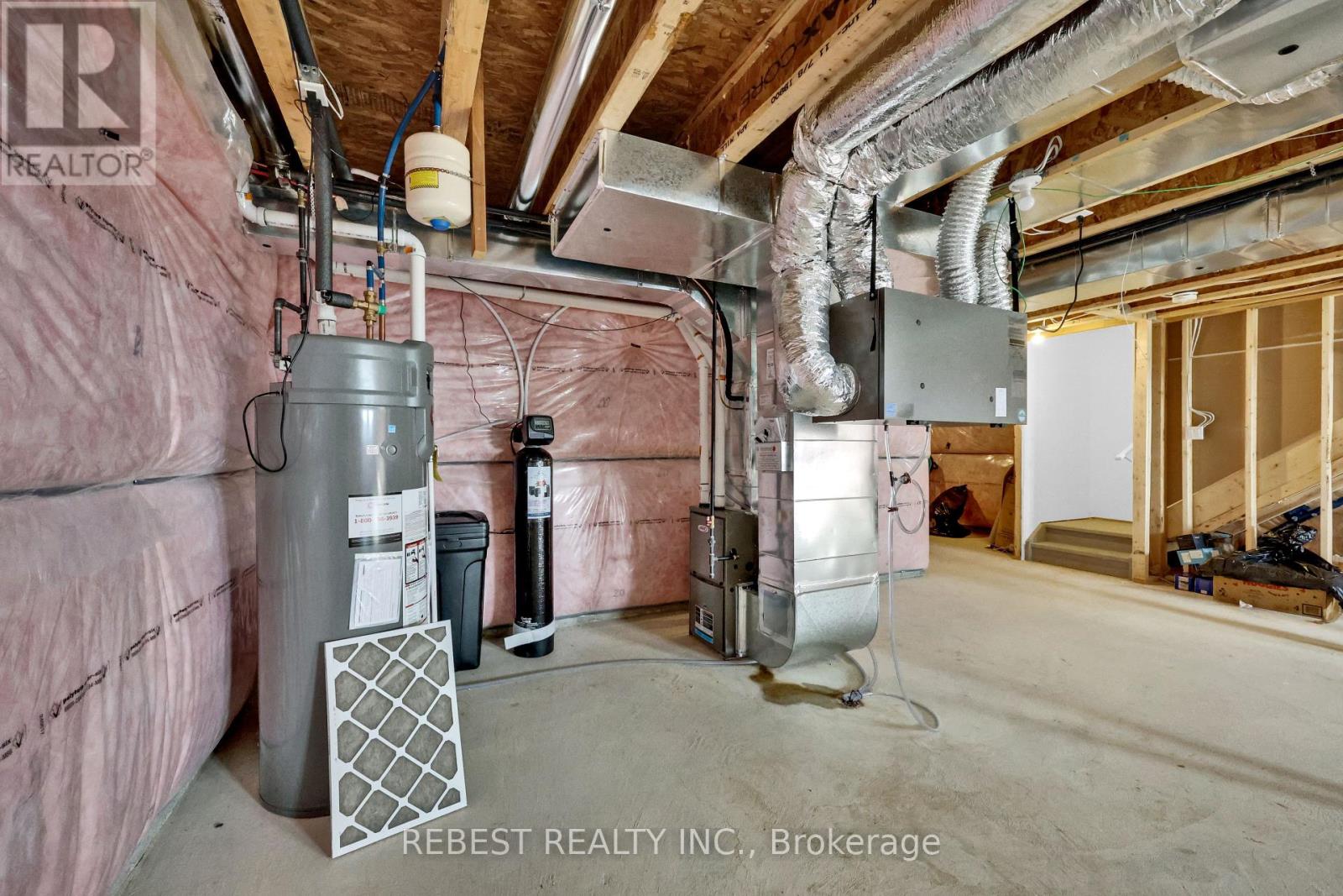 130 Hitchman Street Property Photo 43