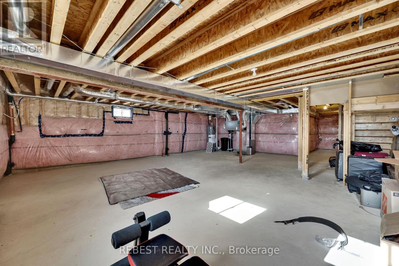 130 Hitchman Street Property Photo 45