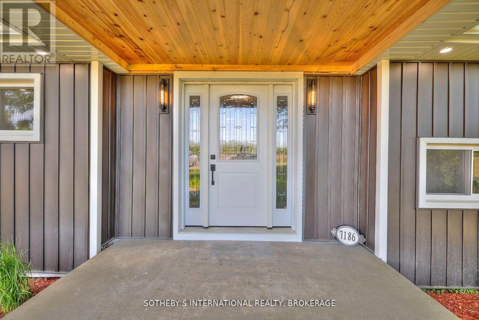 7186 Garner Road Property Photo 5