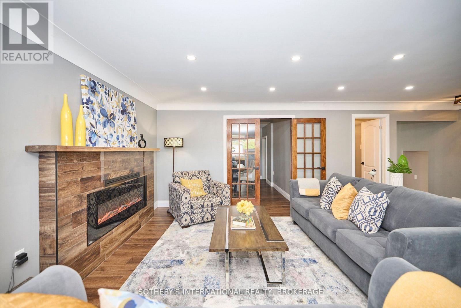 7186 Garner Road Property Photo 8