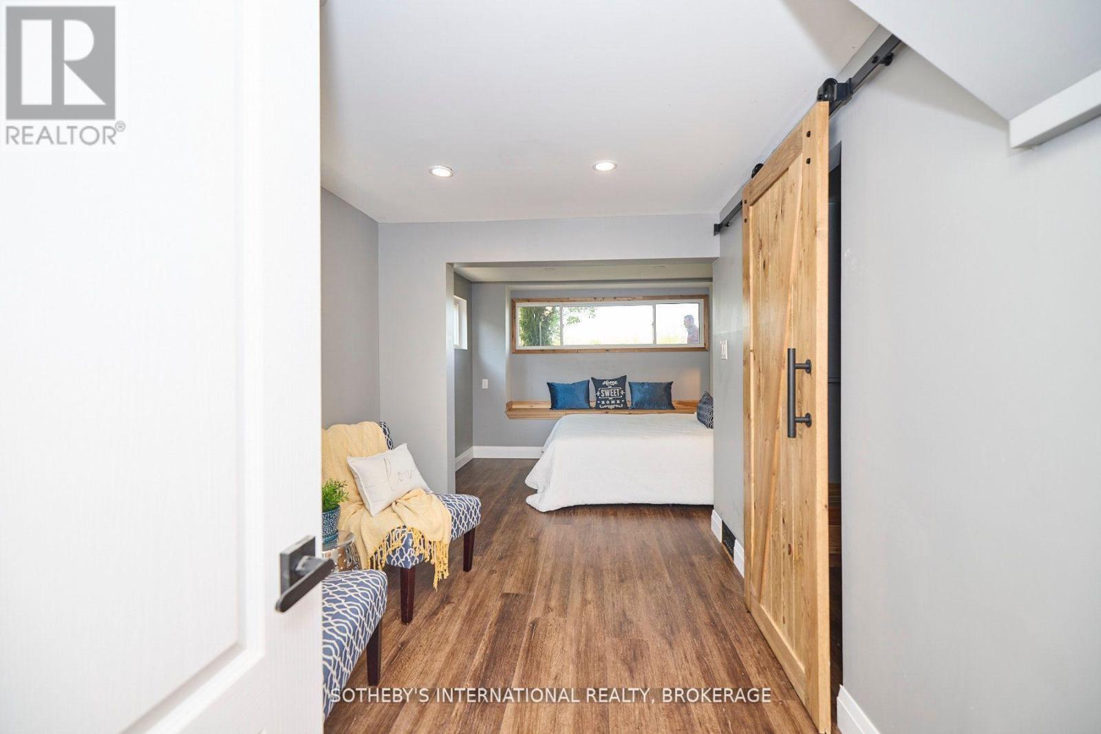 7186 Garner Road Property Photo 15