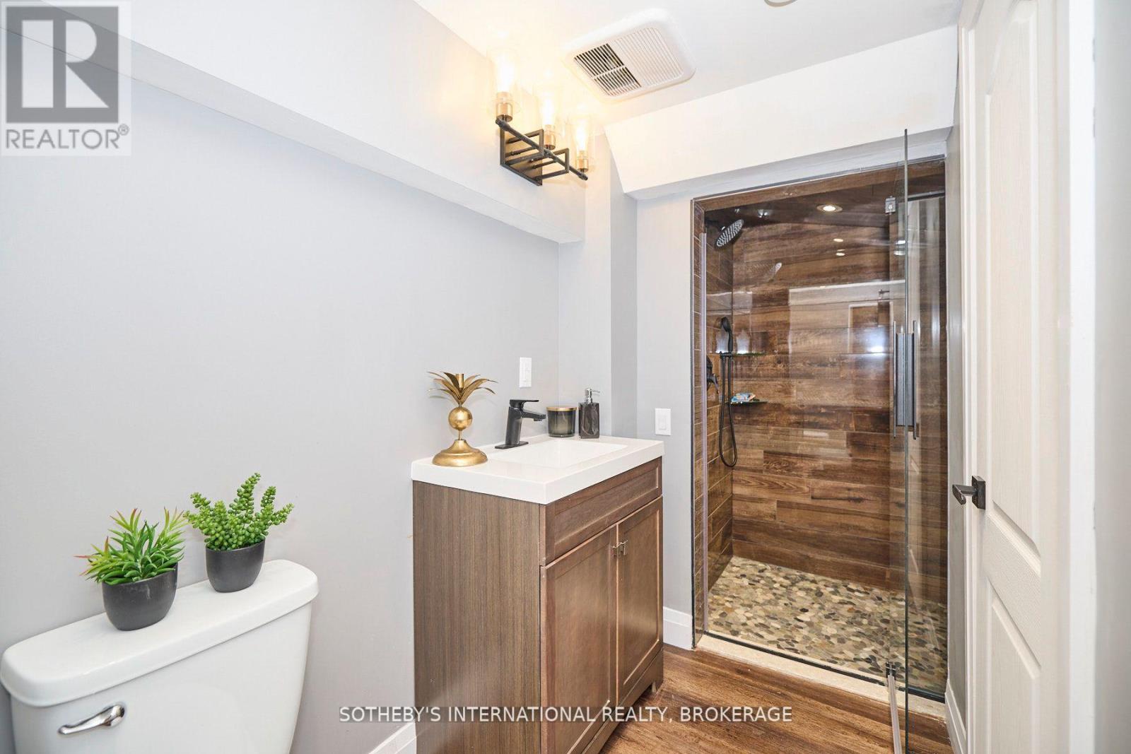 7186 Garner Road Property Photo 28