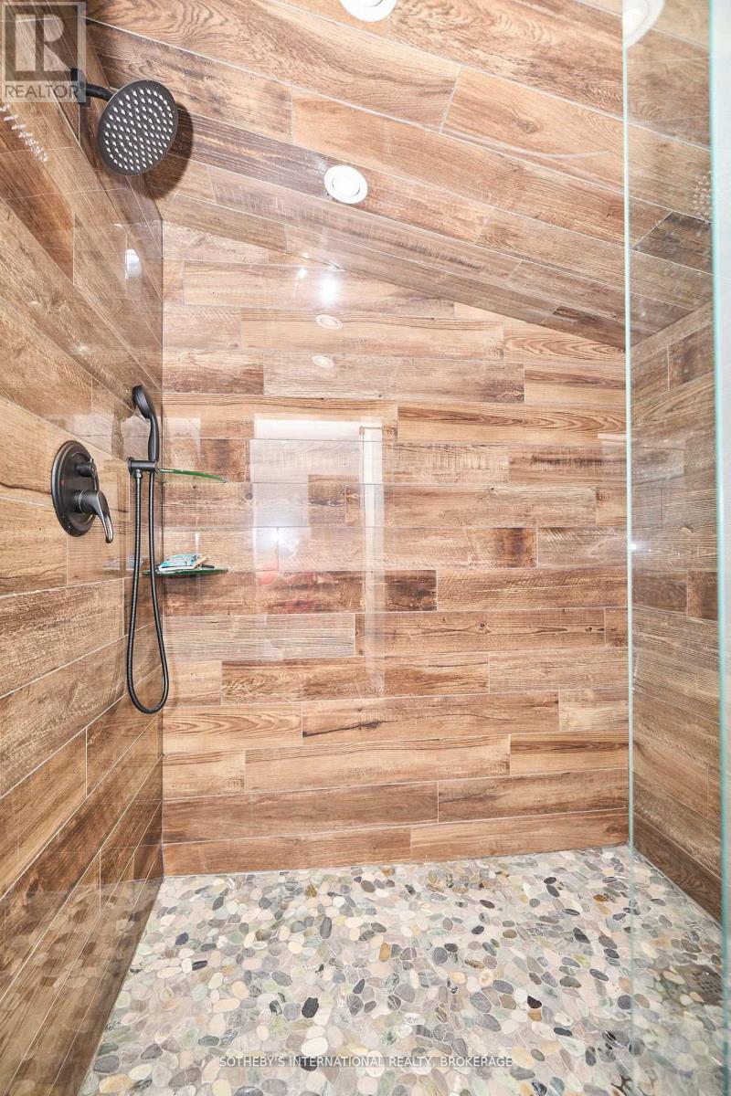 7186 Garner Road Property Photo 32