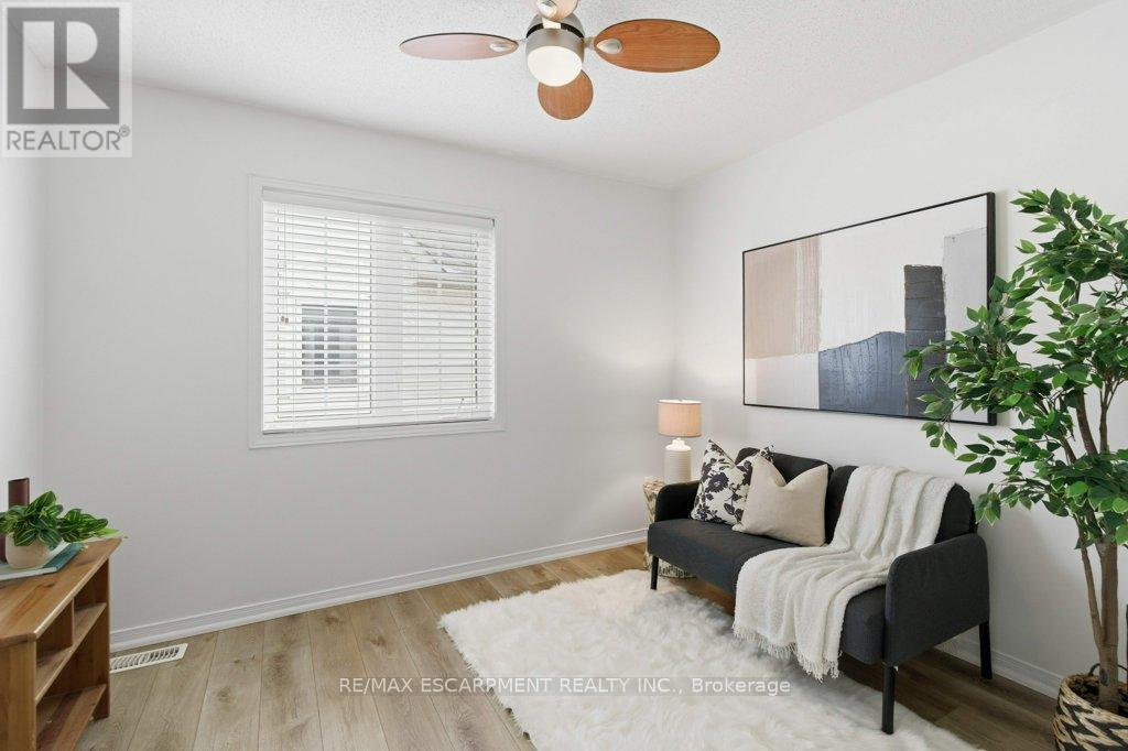 113 Thornlodge Drive Property Photo 27