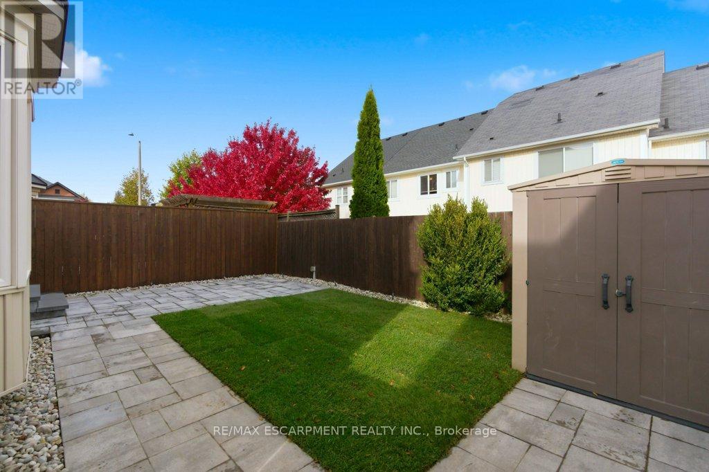 113 Thornlodge Drive Property Photo 37