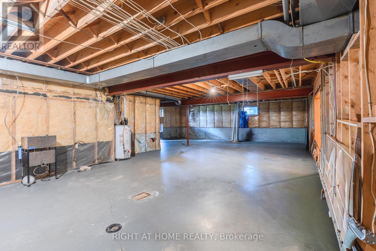 425 Golf Club Road Property Photo 37