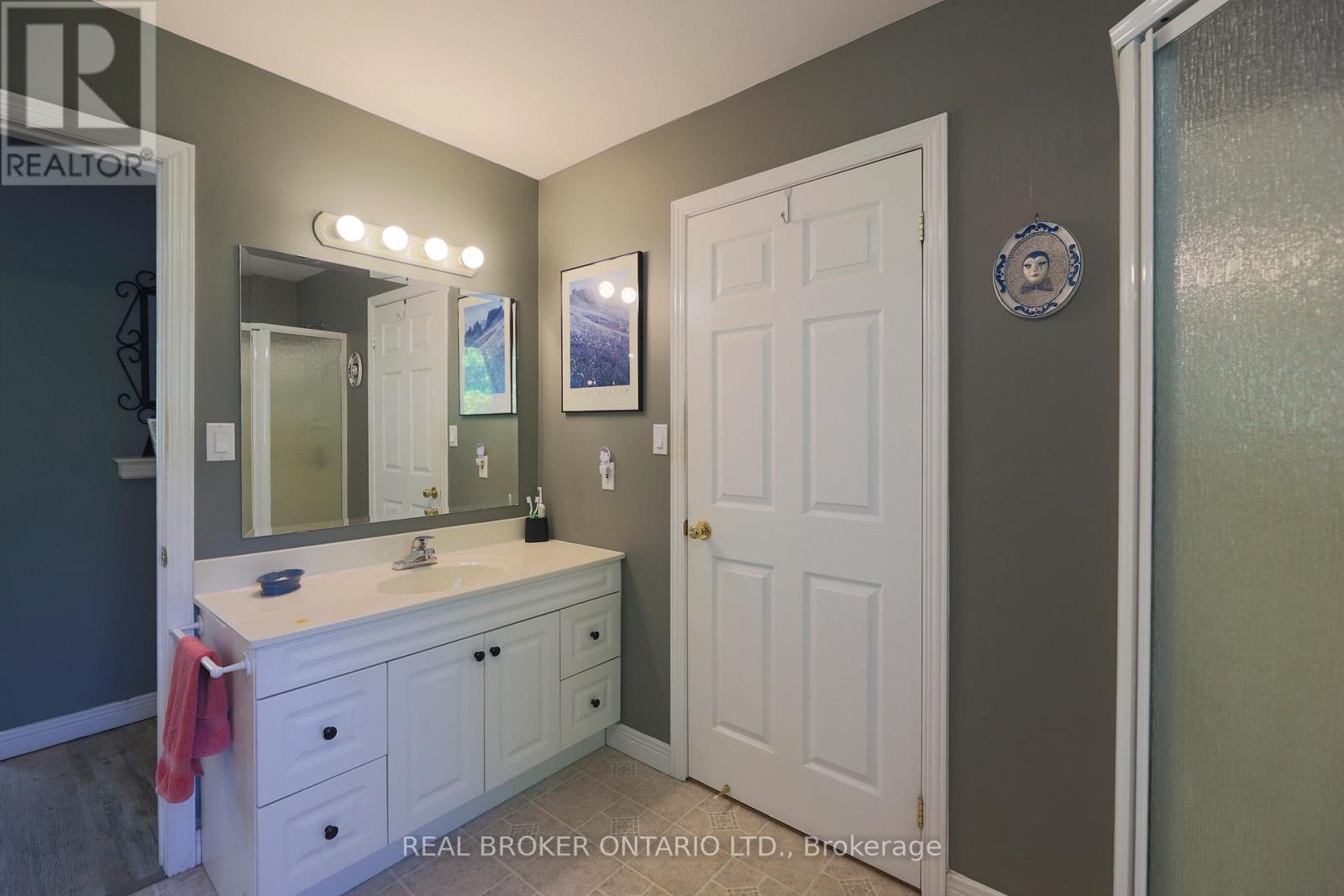 988 County 44 Road Property Photo 15