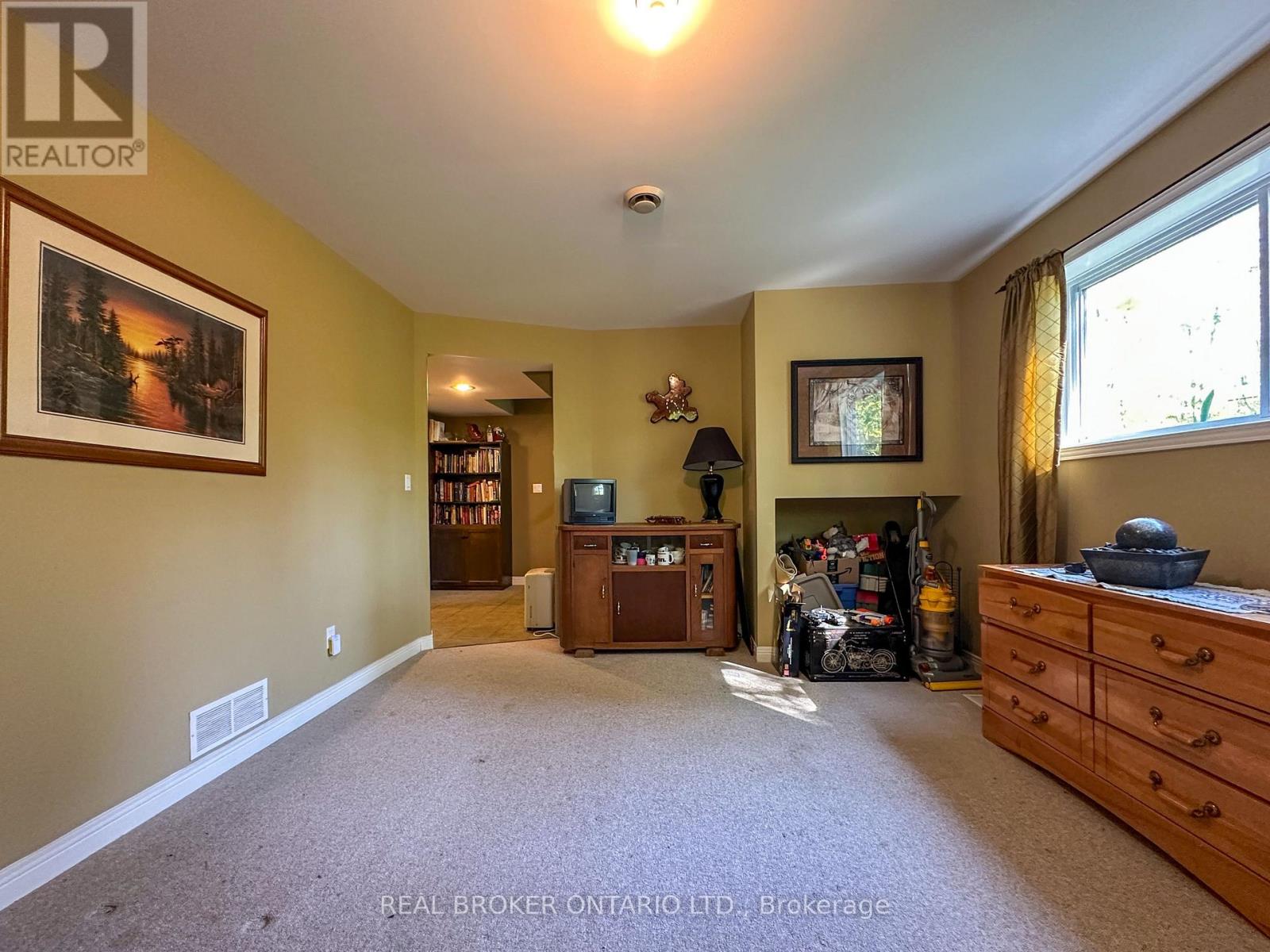 988 County 44 Road Property Photo 17