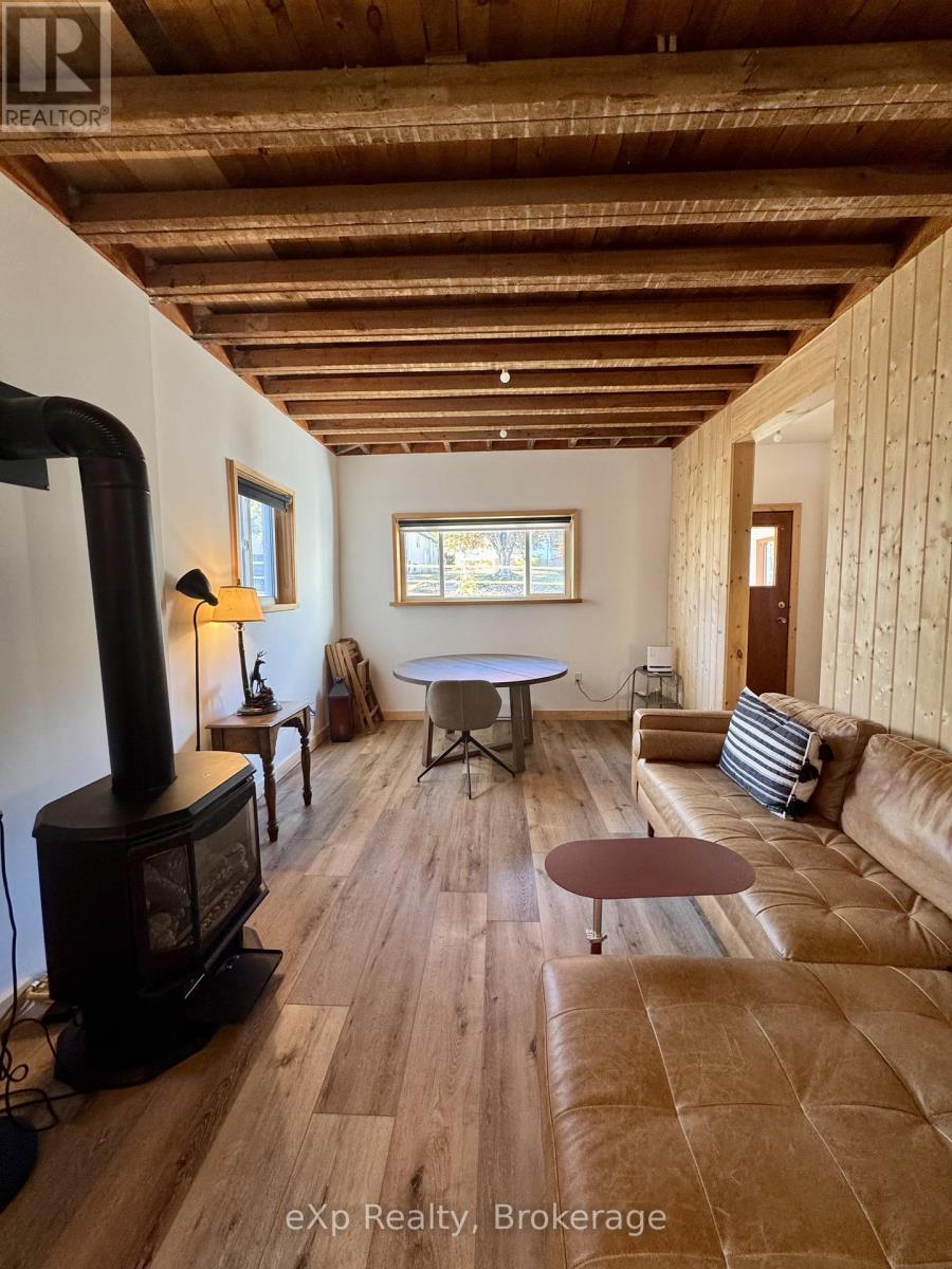 47 William Street Property Photo 6