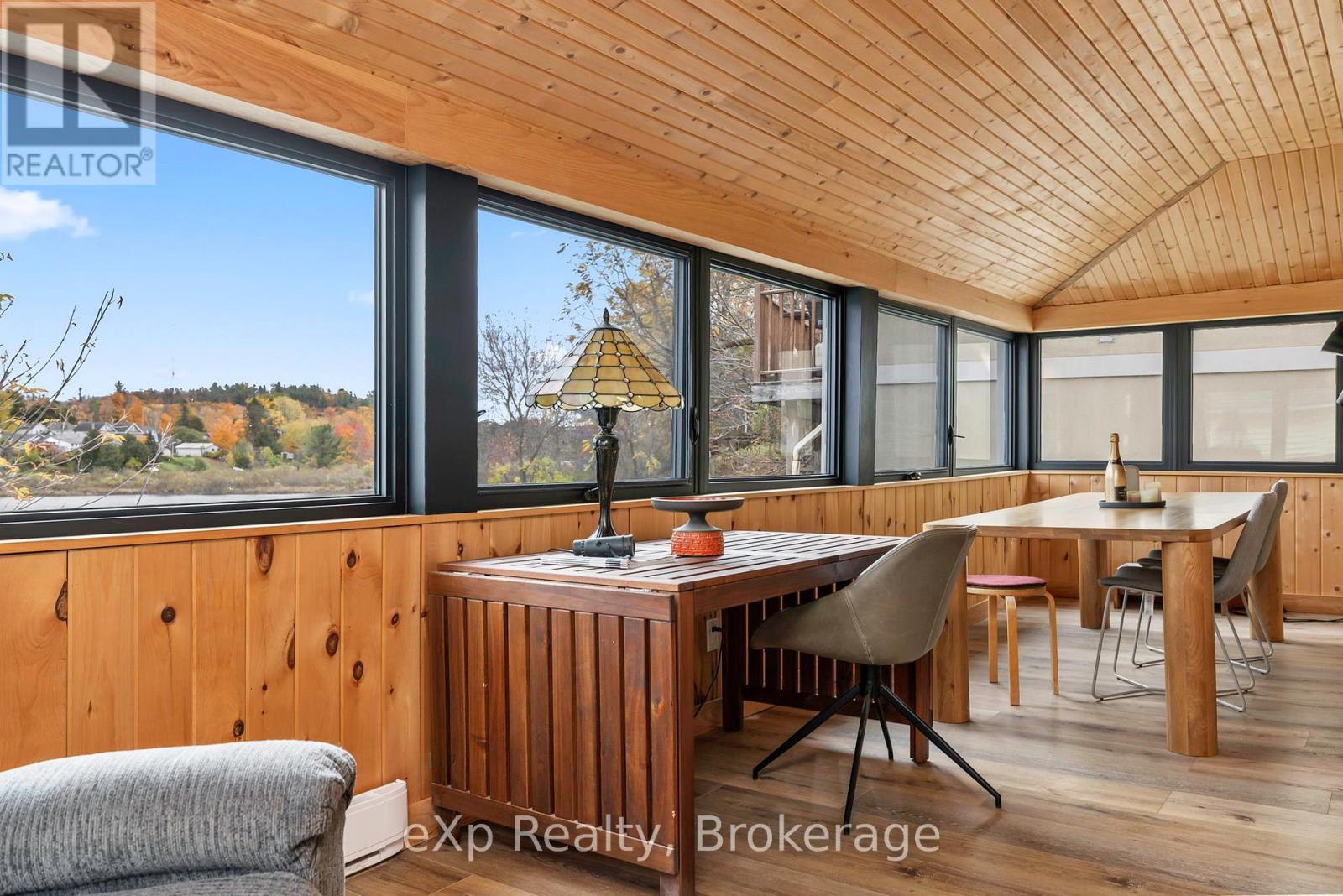 47 William Street Property Photo 9