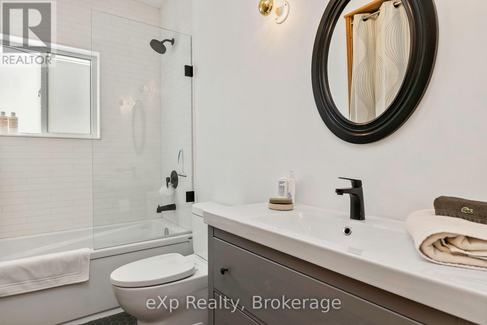 47 William Street Property Photo 19