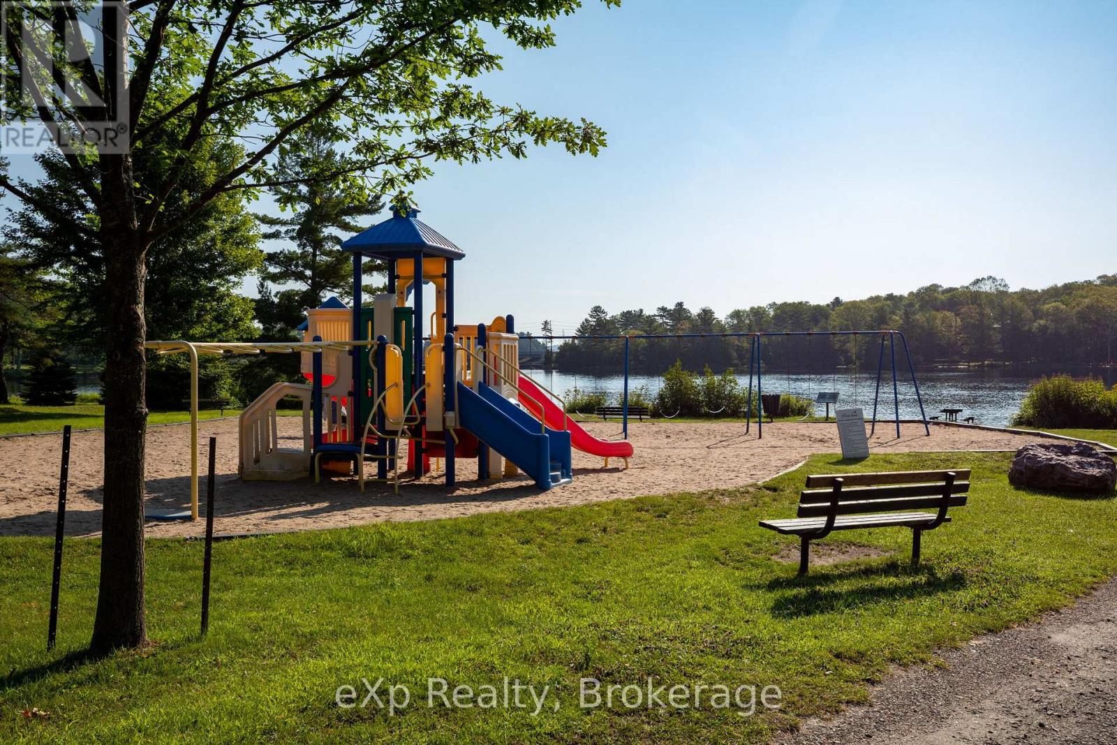 47 William Street Property Photo 44